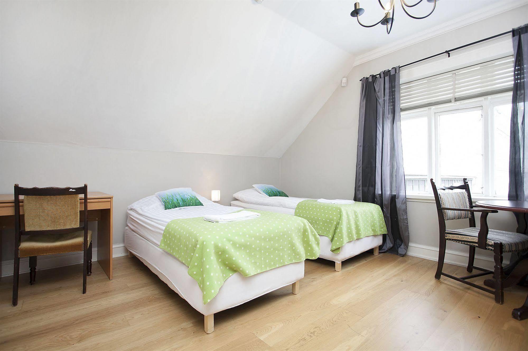 Skolabru Guesthouse Reykjavík Buitenkant foto