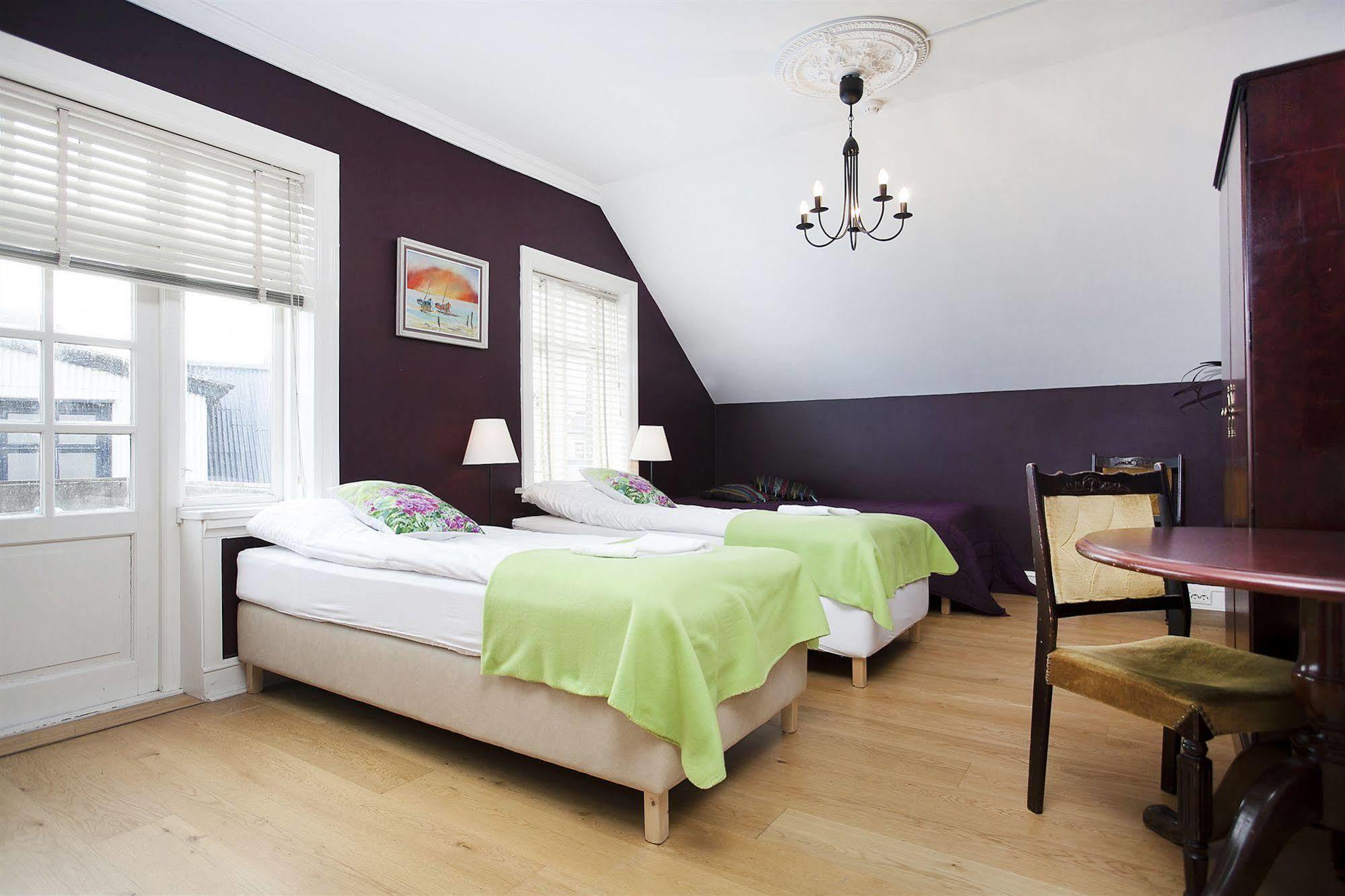 Skolabru Guesthouse Reykjavík Buitenkant foto