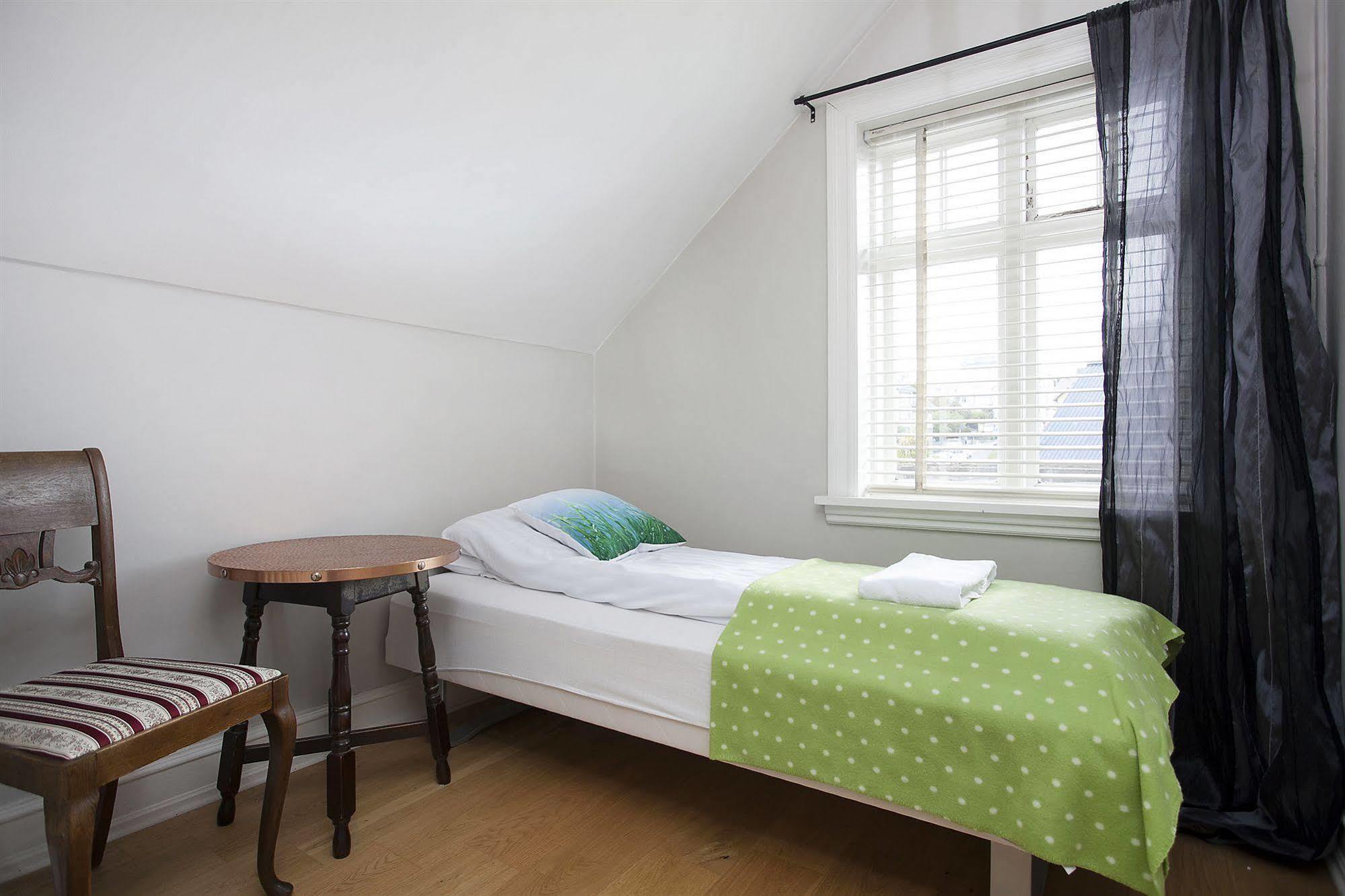 Skolabru Guesthouse Reykjavík Buitenkant foto