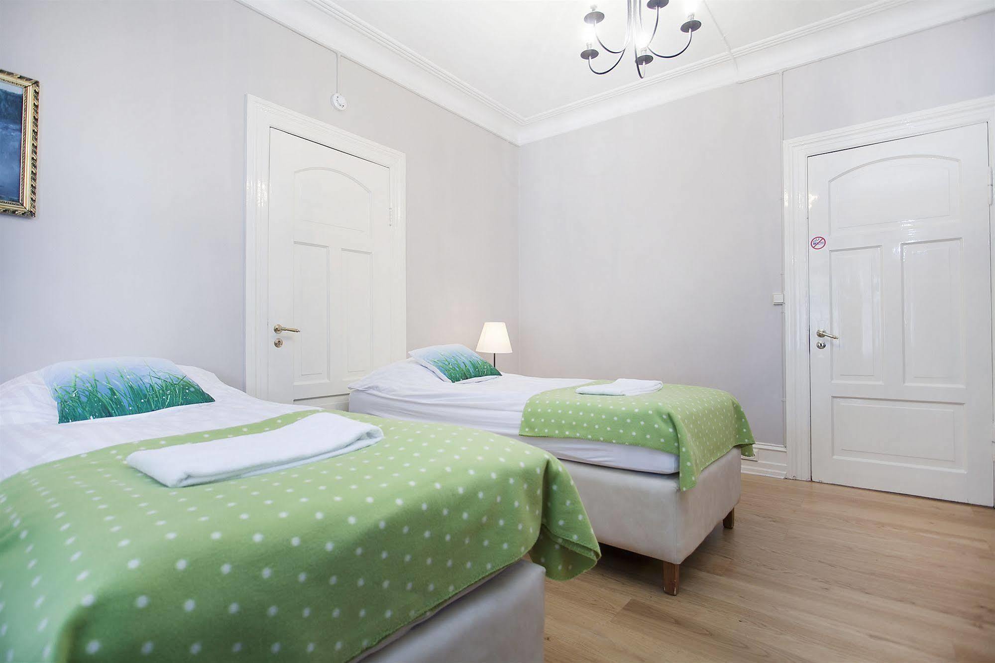 Skolabru Guesthouse Reykjavík Buitenkant foto